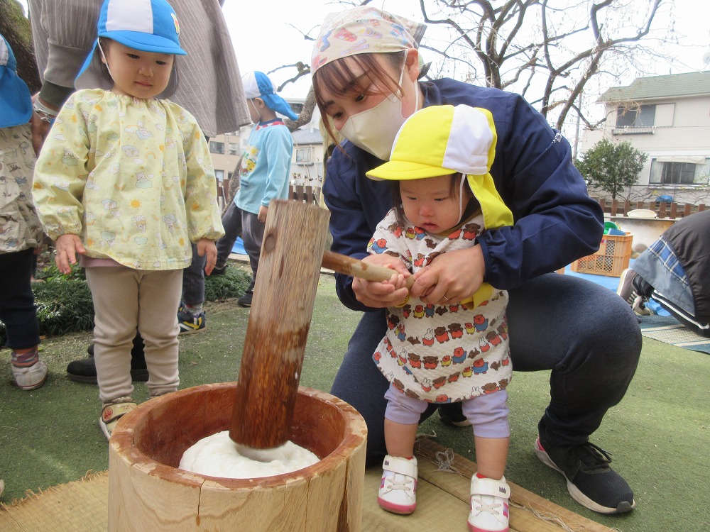 おもちつき(乳児)