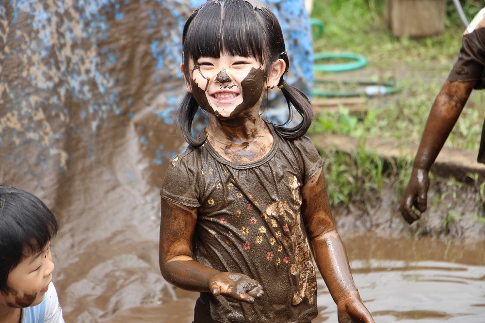 どろんこプール